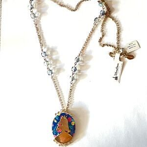 Disney Parks Alice in Wonderland necklace